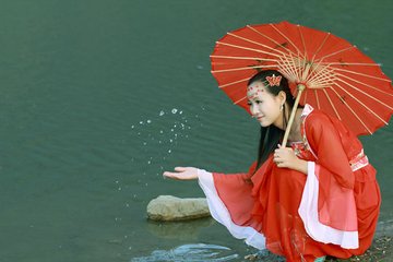 午夜花房场景未修改版